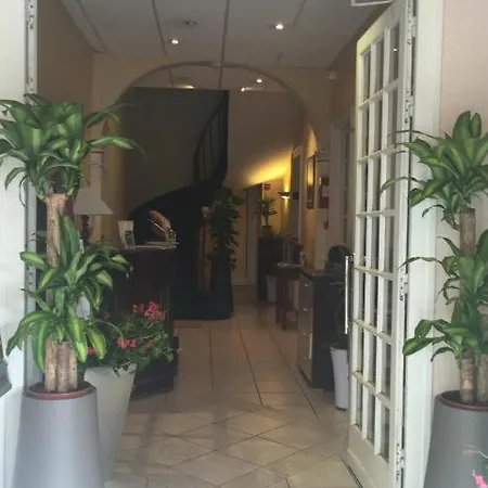 De Paris 2*
